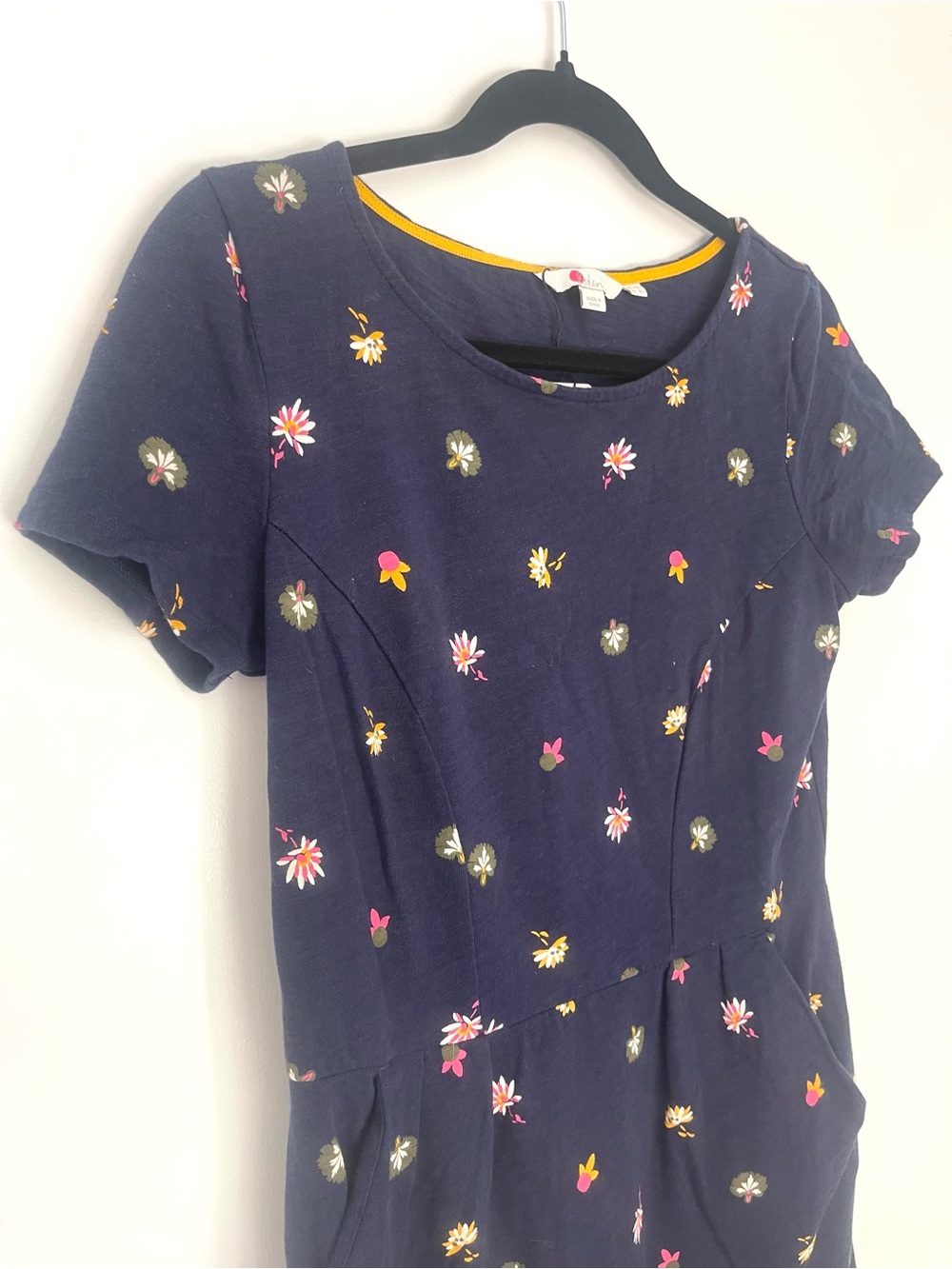 BODEN Cotton Floral Dress - Picture 2 of 7